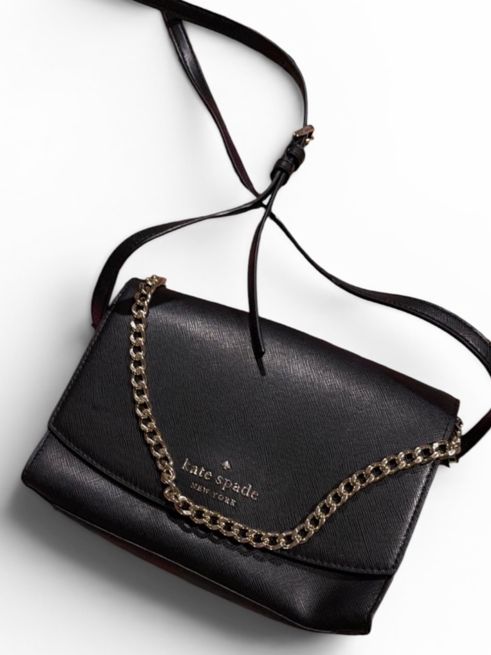 Kate Spade New York Carson Convertible Crossbody bag with Gold Chain